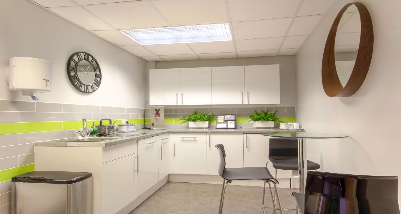 Rent office Alexandra Road — photo 10