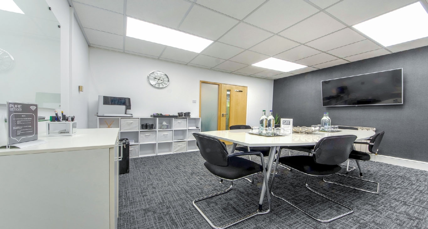 Rent office Alexandra Road — photo 3