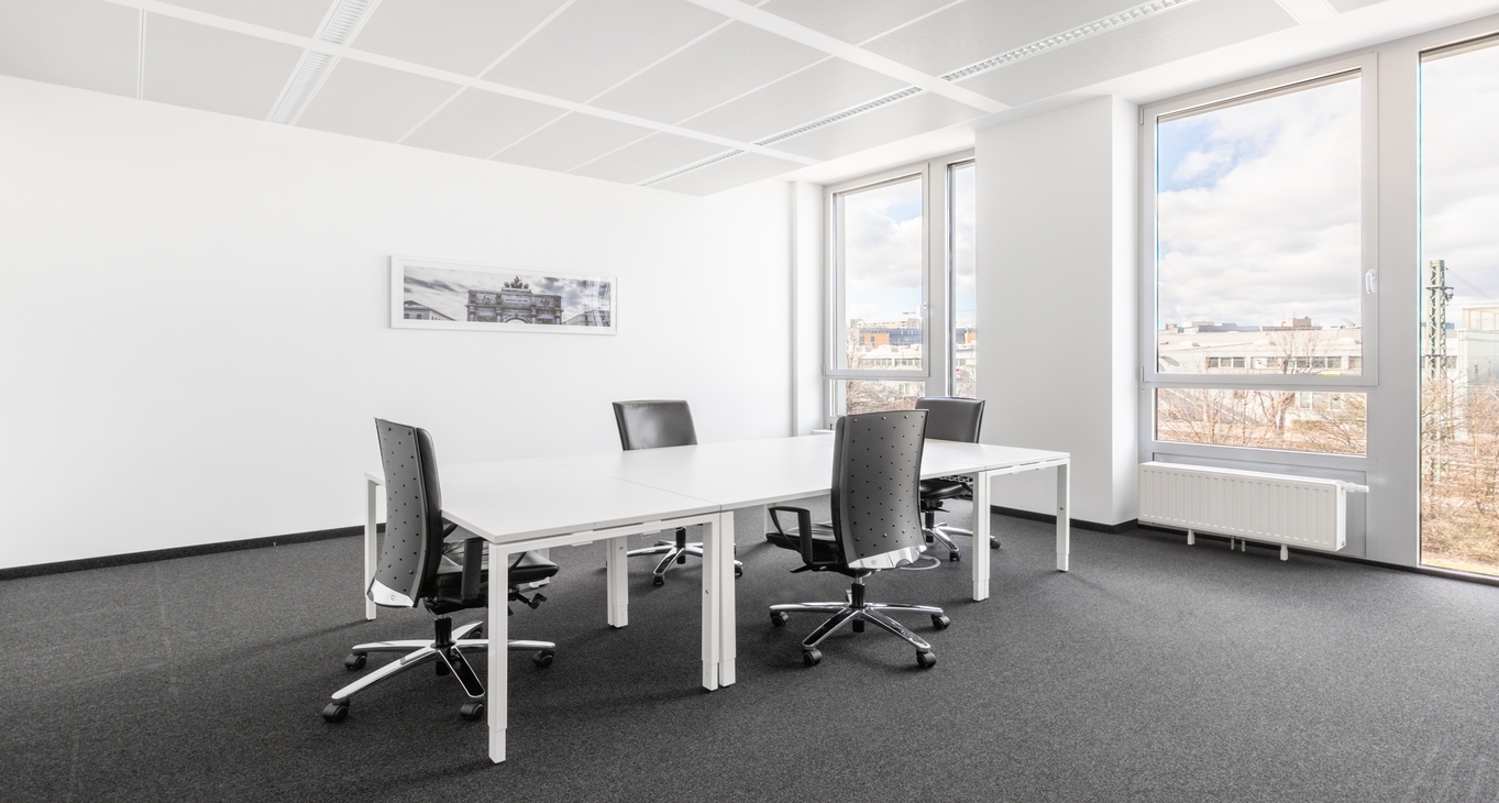 Rent office Altezza — photo 8