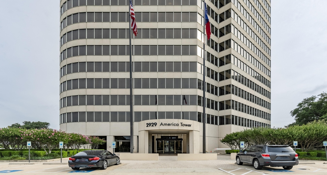 America Tower, 2929 Allen Parkway, Houston,  77019 — office space for rent, photo 7