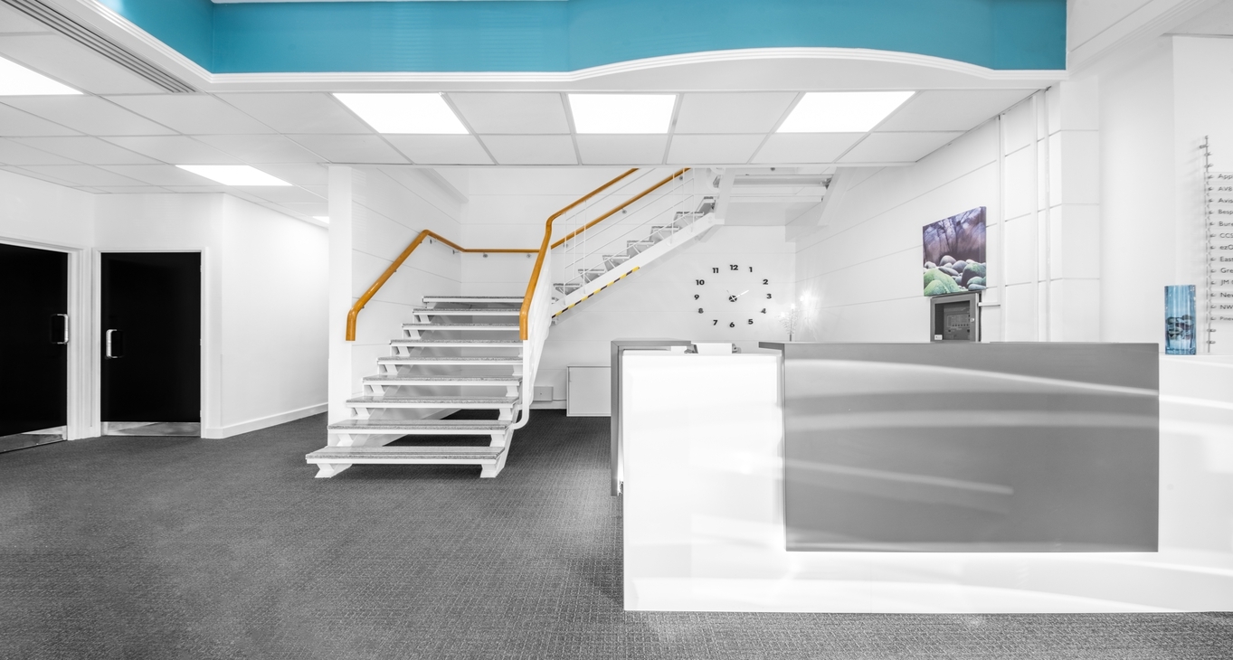 Rent office Ancells Business Park — photo 2