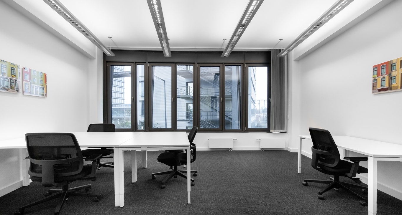 Business center Arondo Five Rings Rent office Arondo Five Rings — photo 3