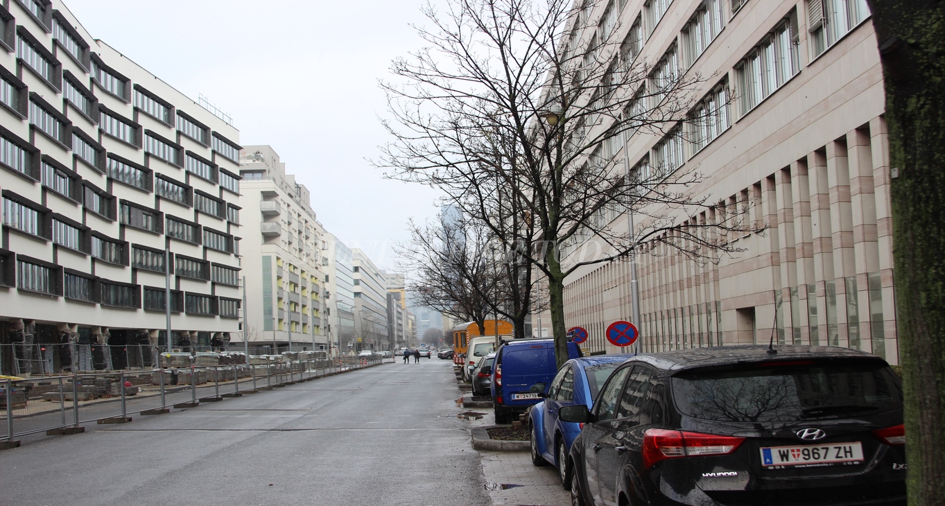 Rent office Lassallestraße 3 — photo 1