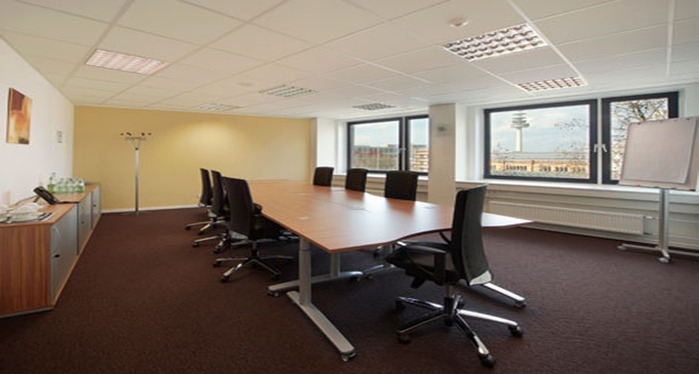 Pusat perniagaan Bahnhofstrasse_6-6 Sewa pejabat Bahnhofstrasse_6-6