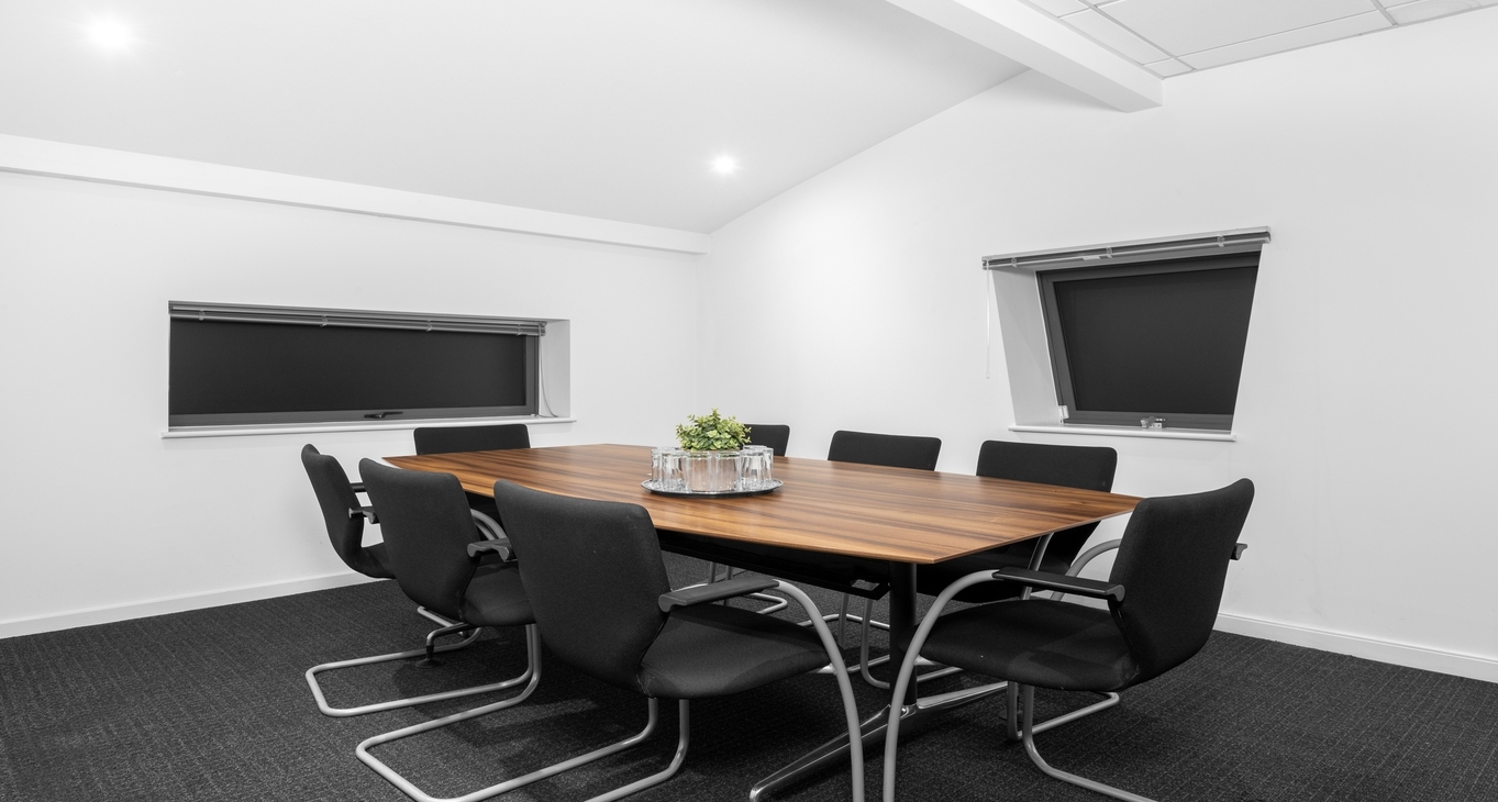 Rent office Beaconsfield Services — photo 4