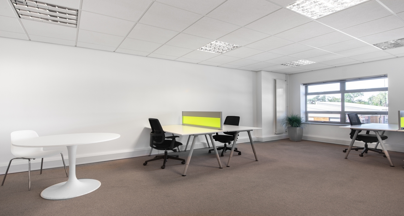 Rent office Bournemouth Airport — photo 4