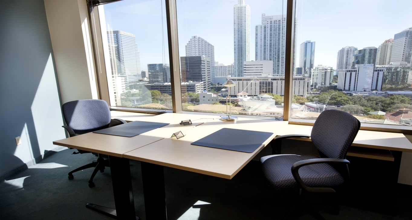 Sewa pejabat Brickell City Tower_5-5