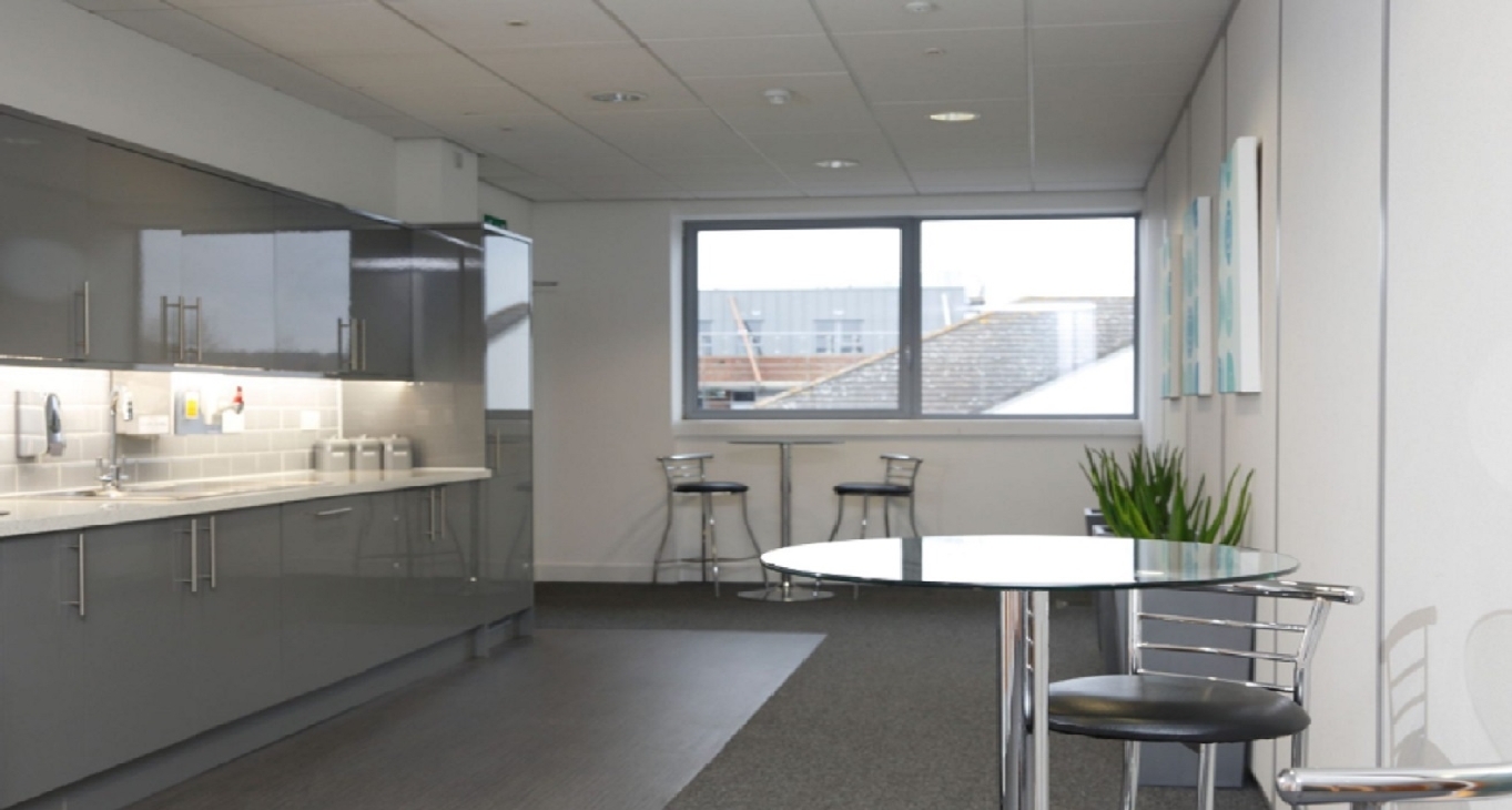 Rent office Bridge Road East 26 — photo 5