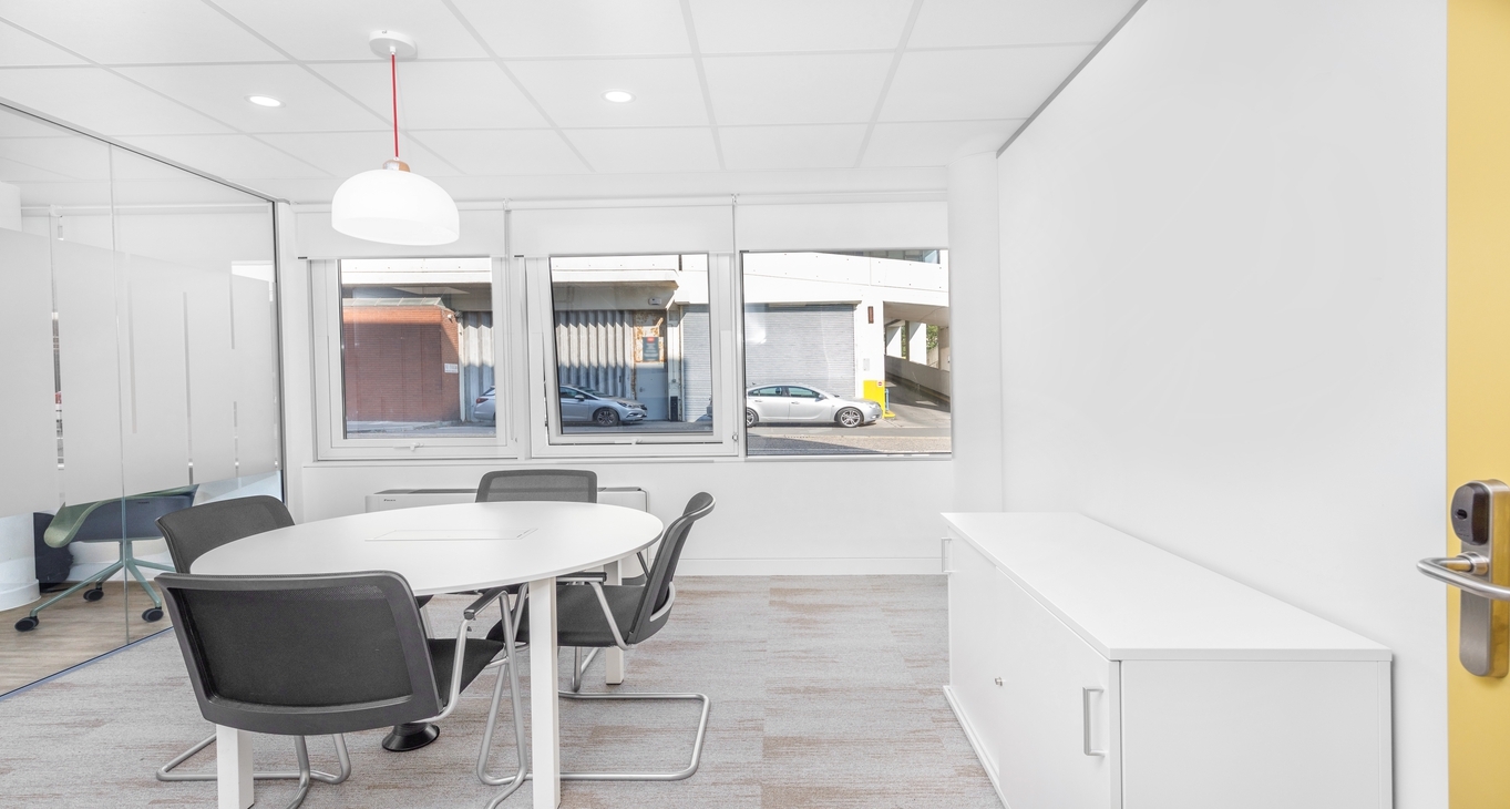 Bromley Town Centre — serviced offices & coworking in Bromley Rent office Bromley Town Centre — photo 5