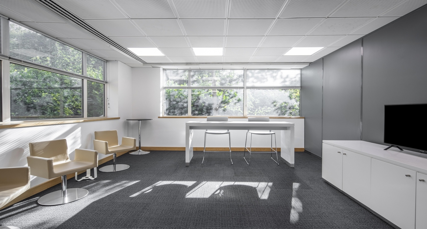 Rent office Brooklands Business Park — photo 3