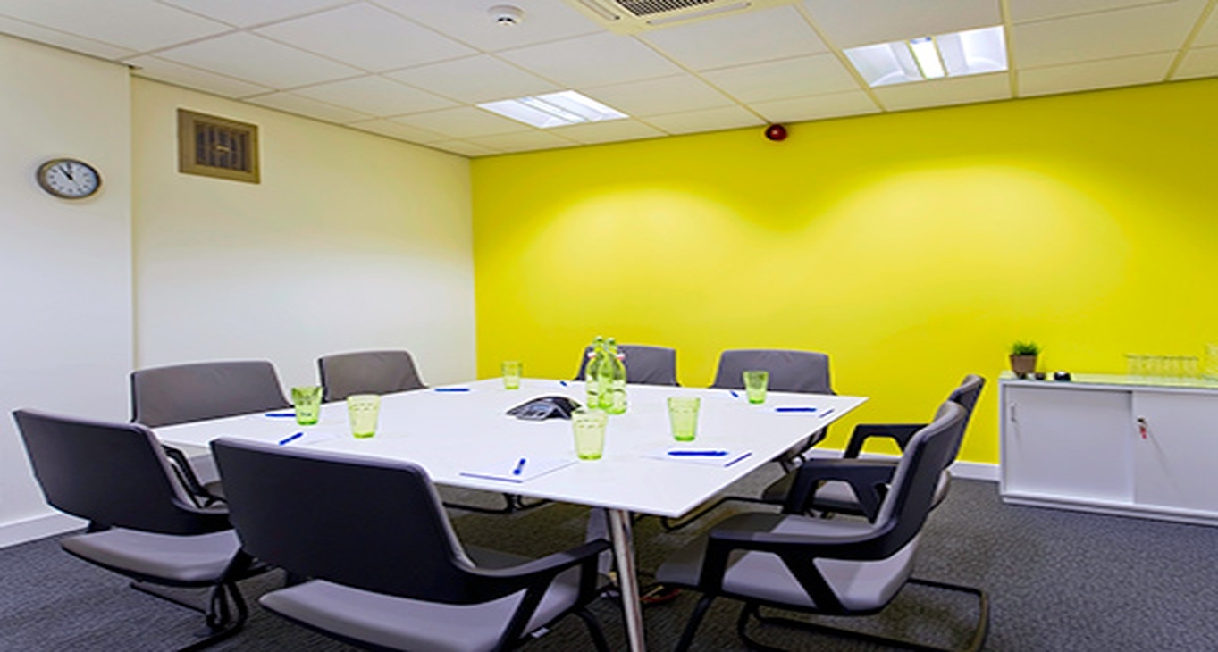 Rent office Broughton Shopping Park — photo 10