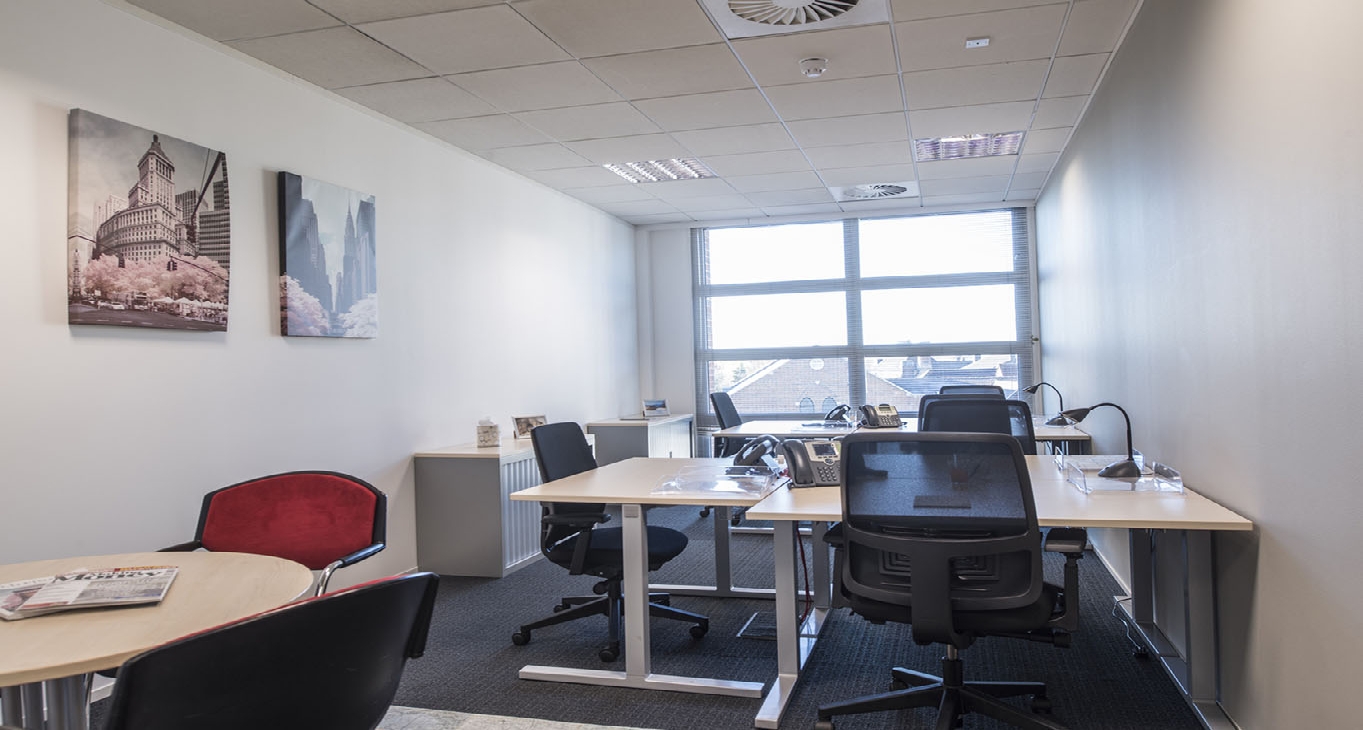 Rent office Building A, Trinity Court, Wokingham Road — photo 12