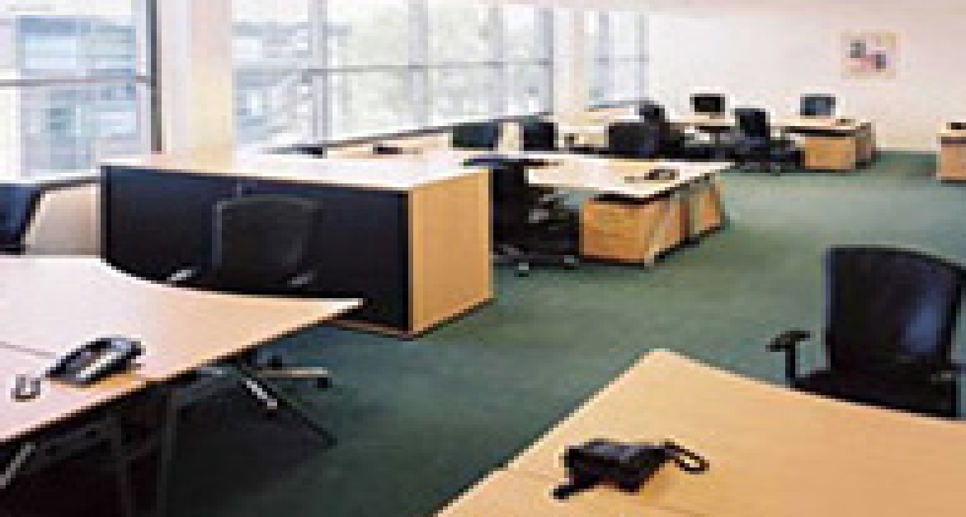 Rent office Building A, Trinity Court, Wokingham Road — photo 8