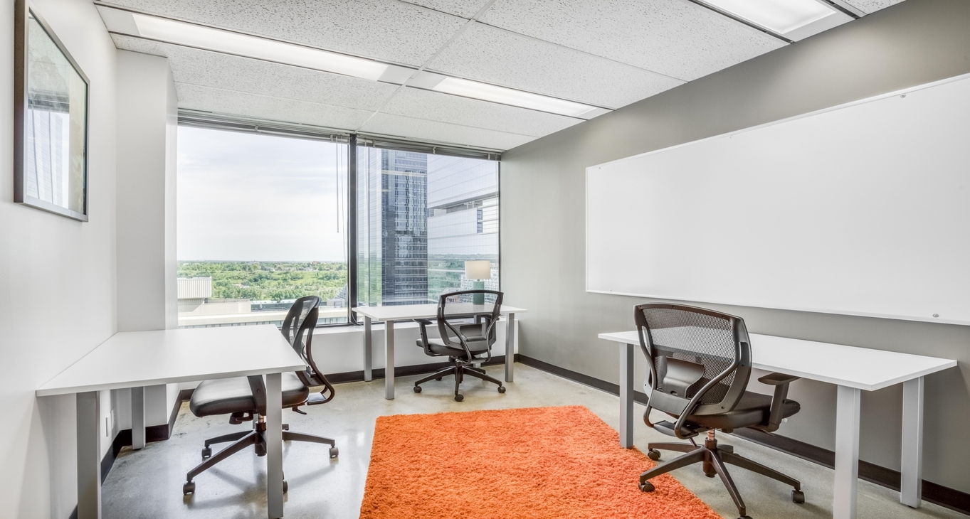 Sewa pejabat Calgary Place_3-3