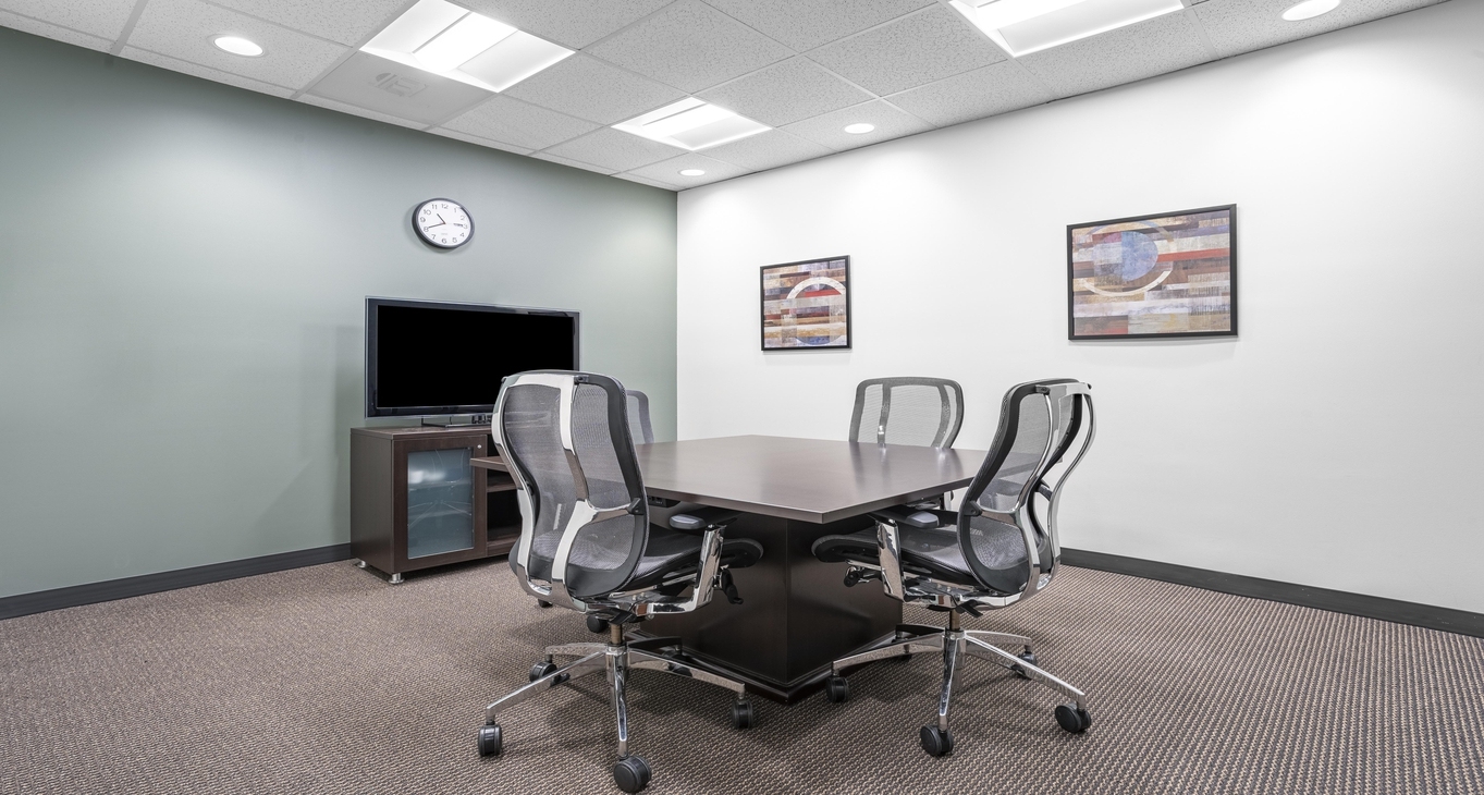 Business Center California Plaza_6-6 Affitto uffici California Plaza_6-6
