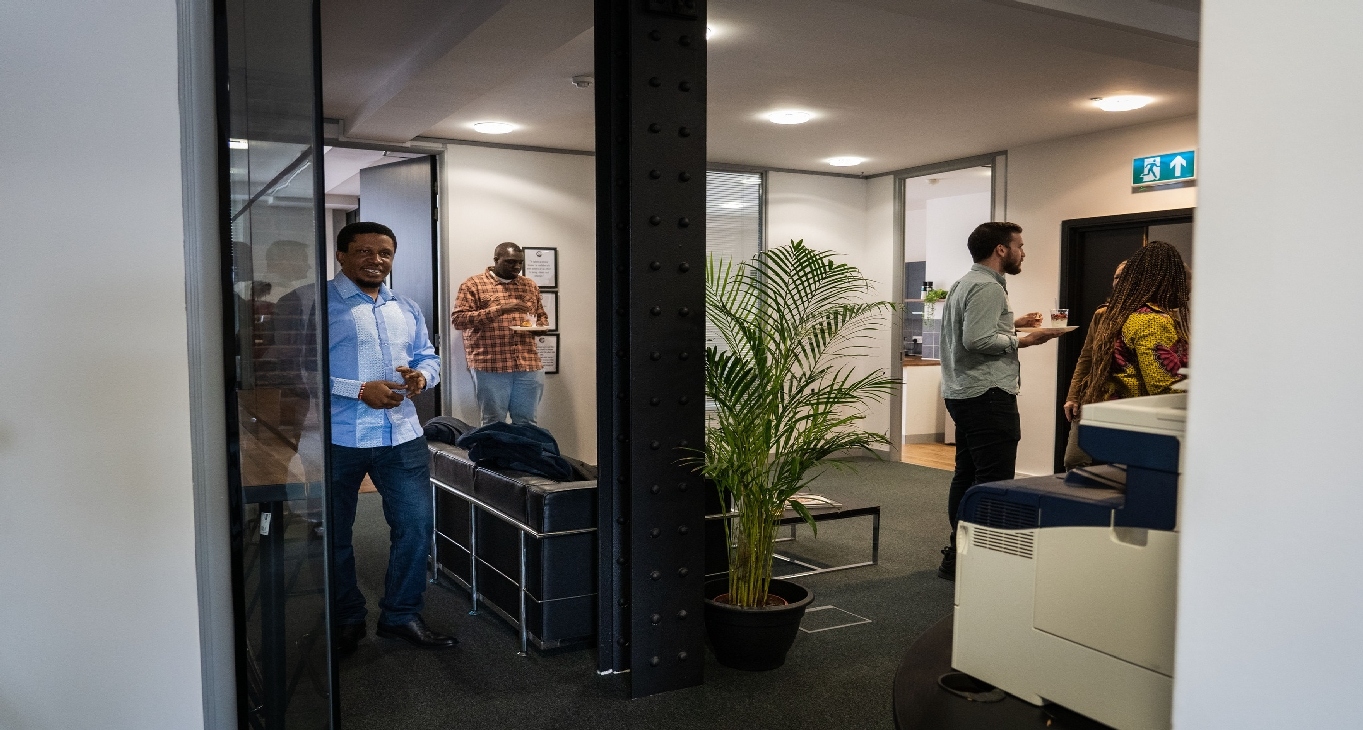 Rent office Cambrian Buildings Mt Stuart Square — photo 1