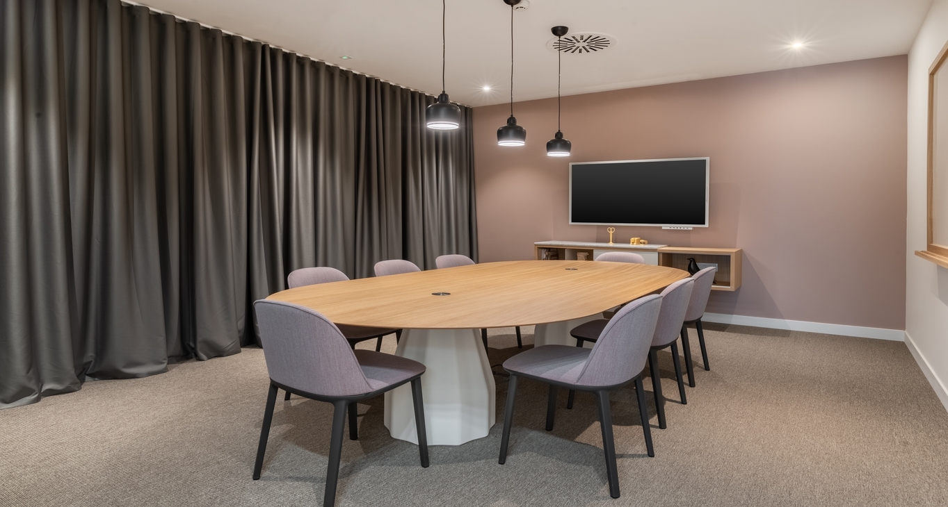 Rent office Campo de las Naciones_10-10