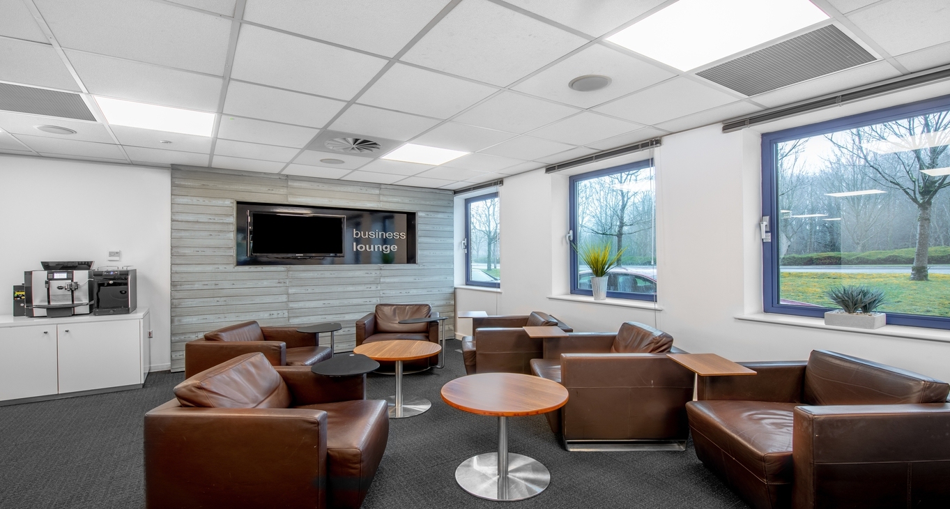 Affitto uffici Cardiff Gate Business Park_1-1