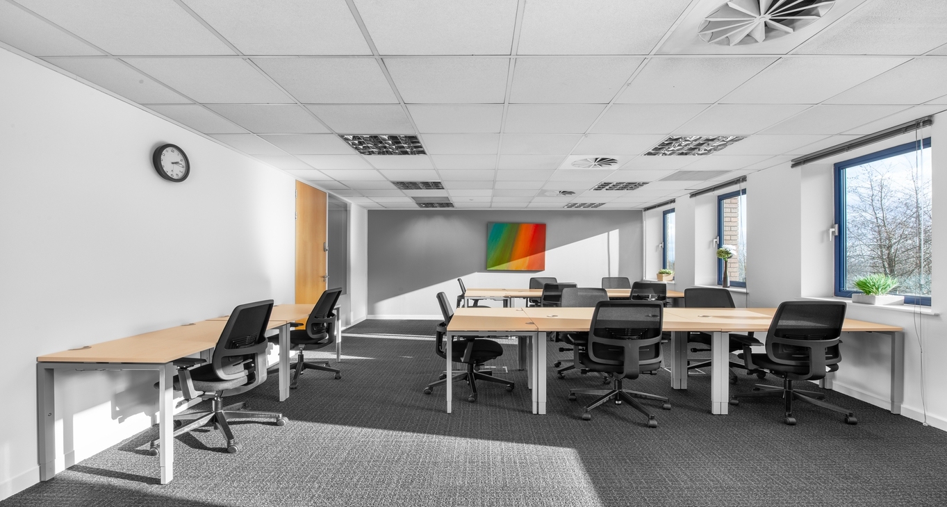 Affitto uffici Cardiff Gate Business Park_3-3