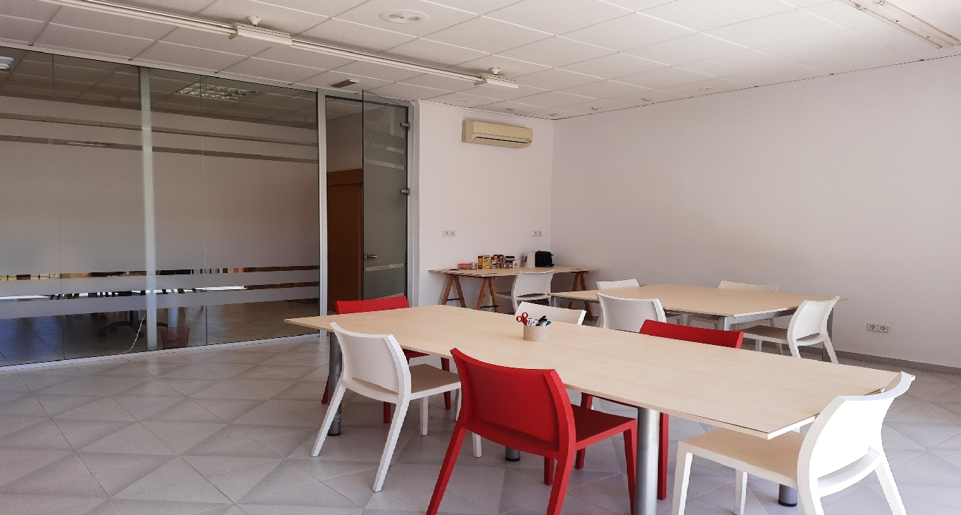 Kiralık Ofis - Carrer de l'Arquitecte Urteaga_3-3