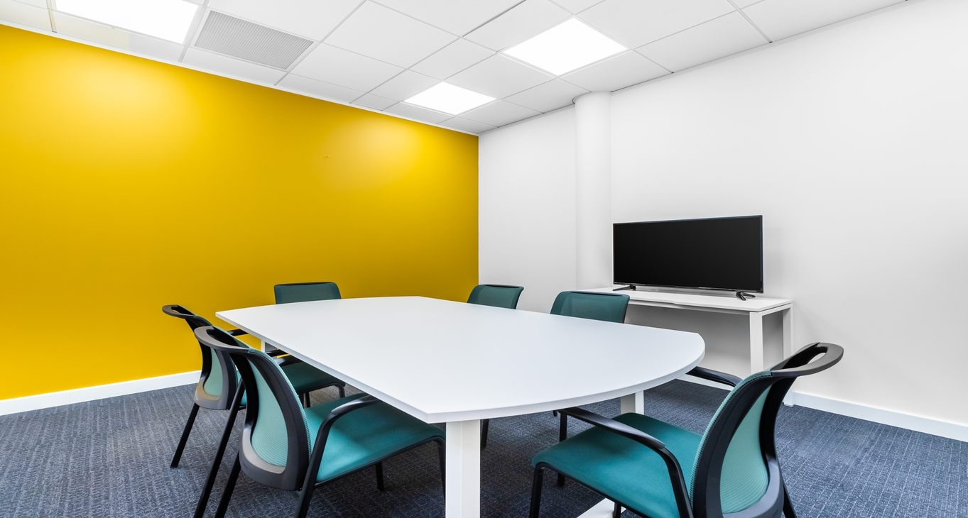 Rent office Cavell House — photo 7