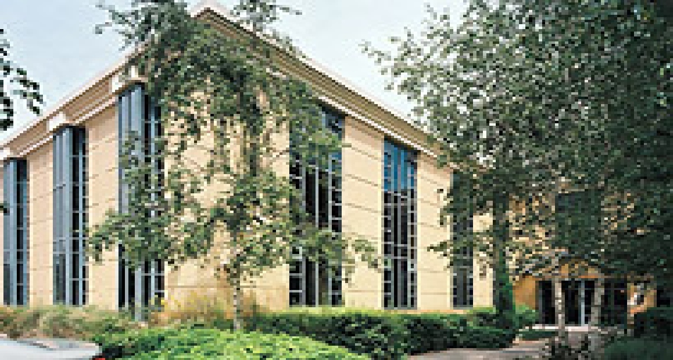 Rent office Centaur House, Ancells Business Park — photo 3