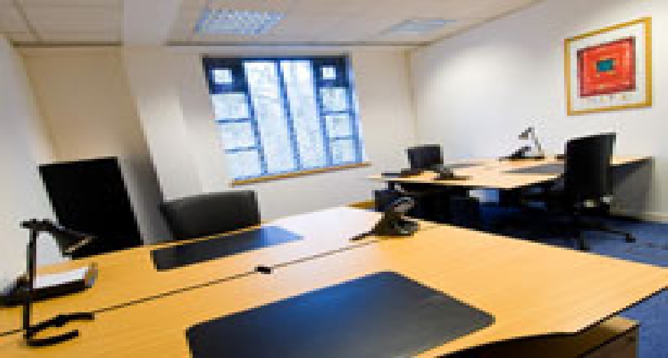 Rent office Centaur House, Ancells Business Park — photo 5