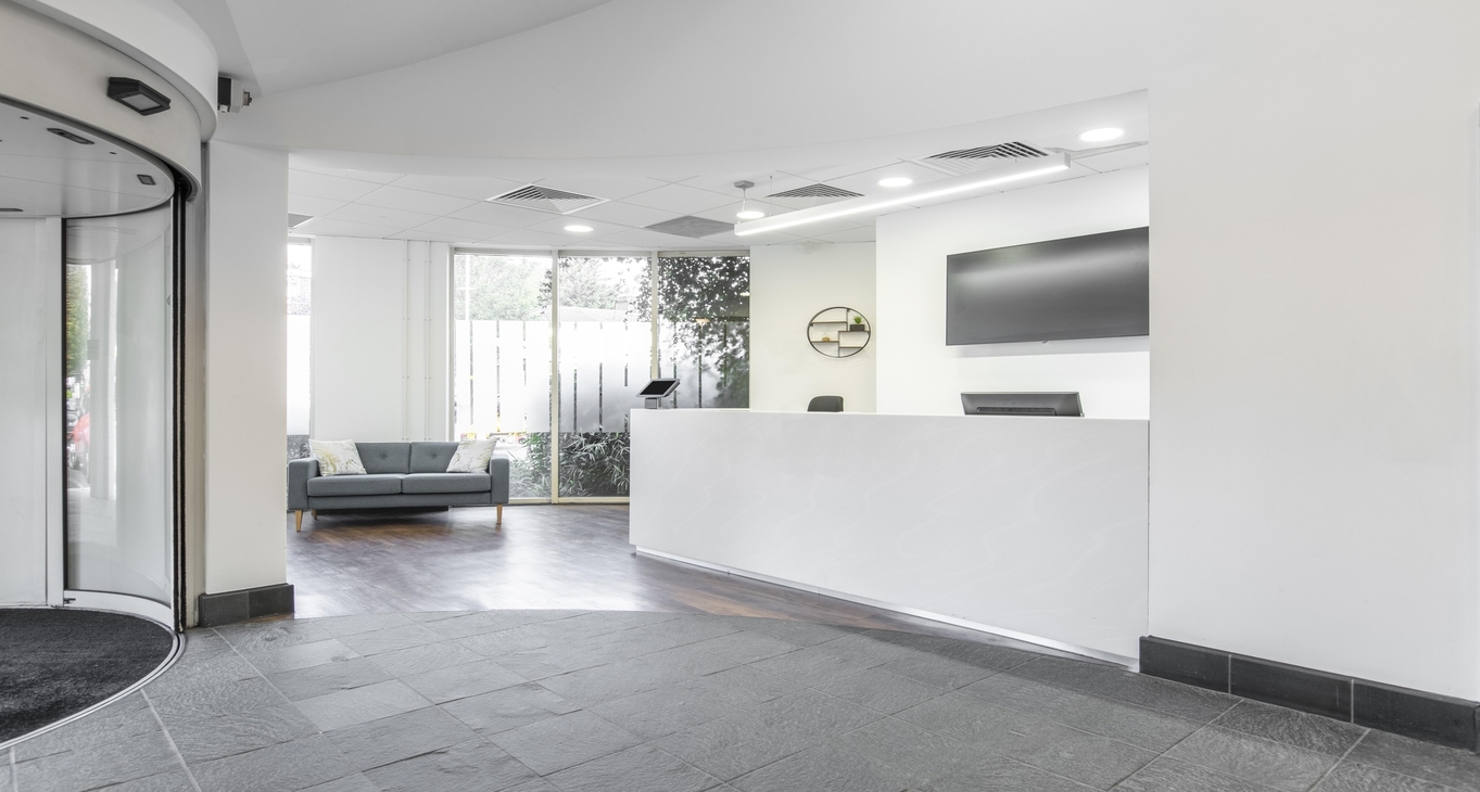 Rent office Centurion House — photo 2