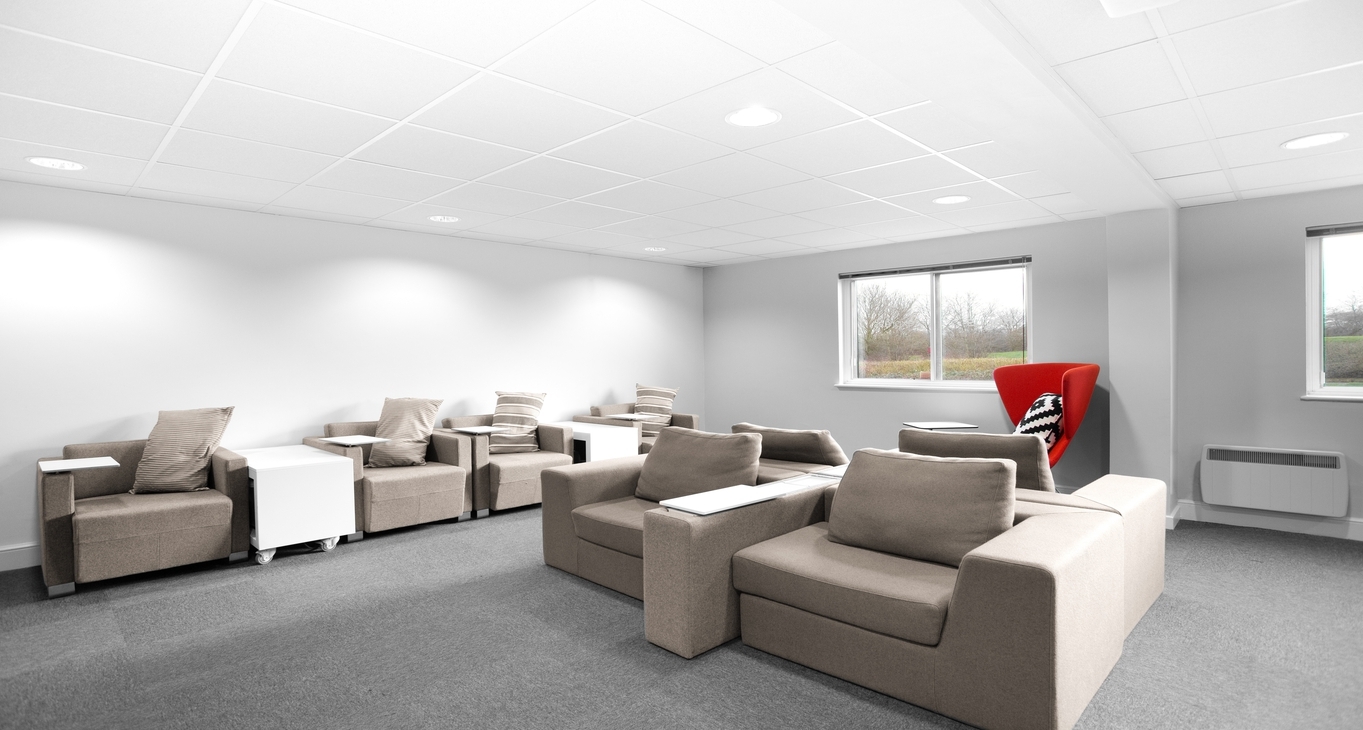 Sewa pejabat Chester Services_1-1