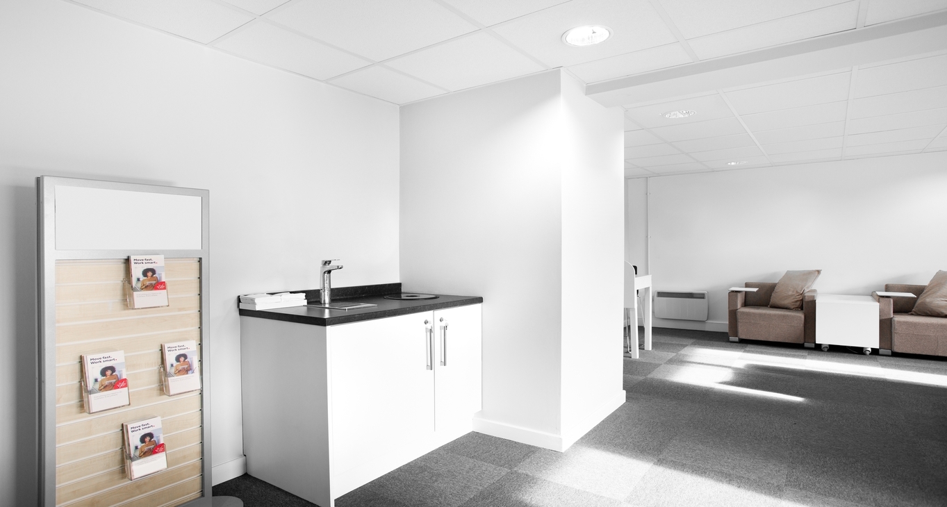 Sewa pejabat Chester Services_5-5