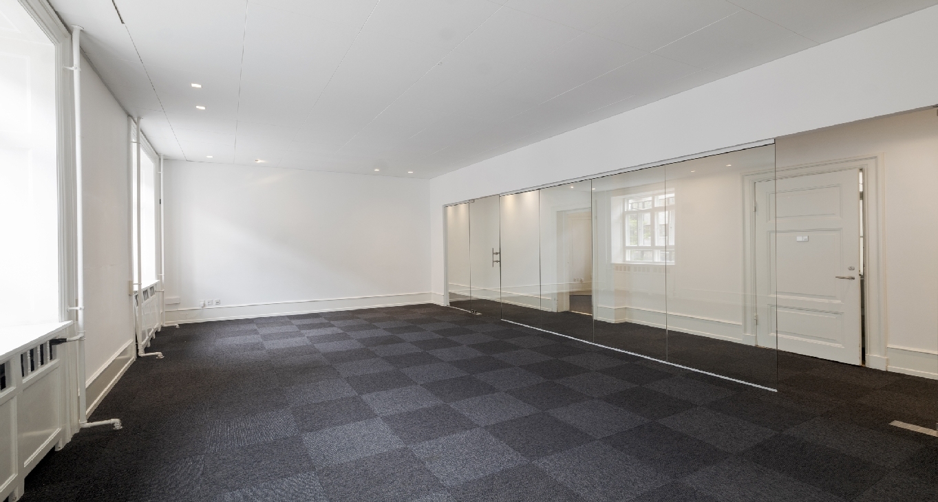 Rent office Christian IX's Gade 10 — photo 9