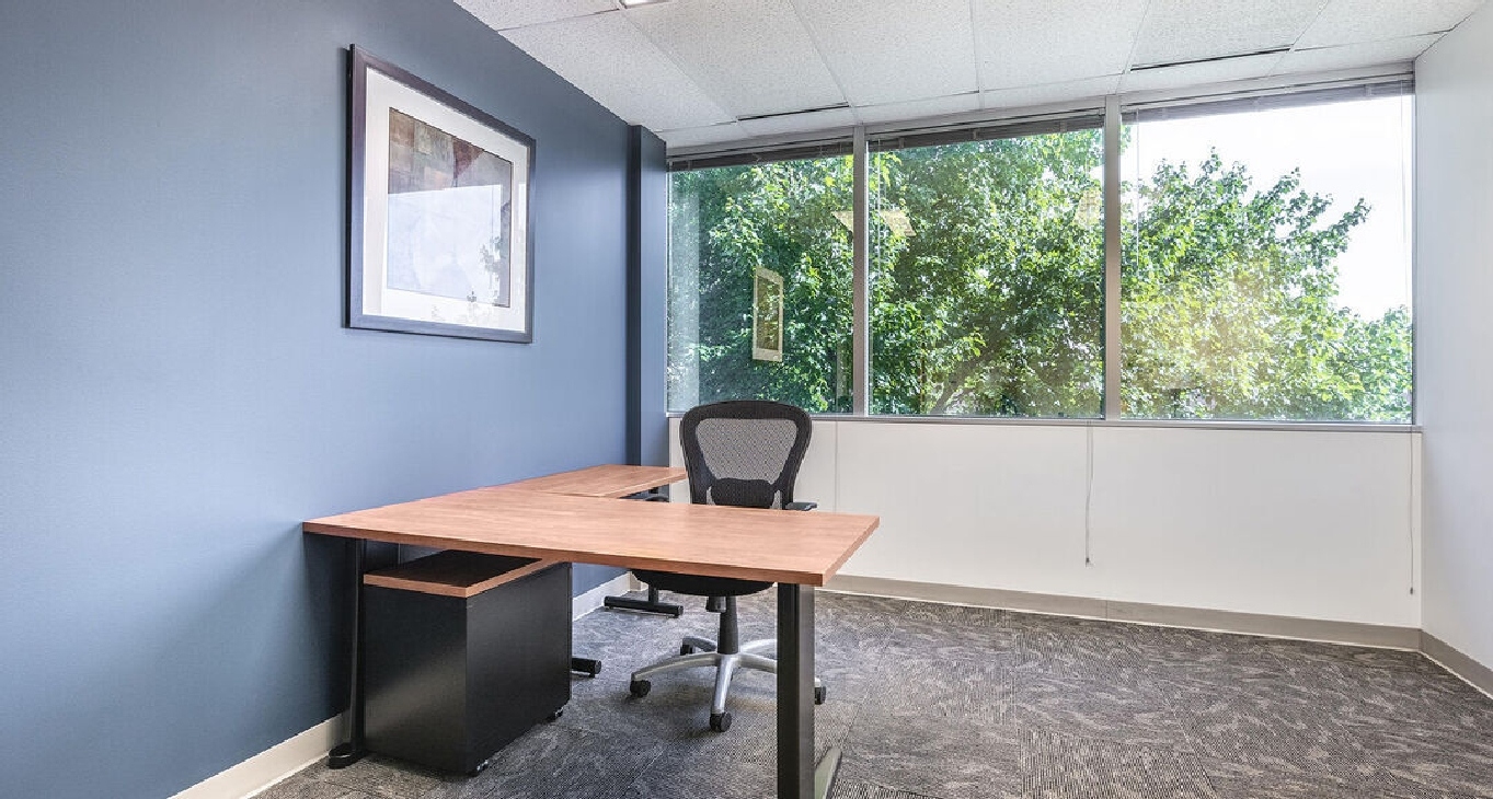 Rent office CityWest Boulevard 2500 — photo 10