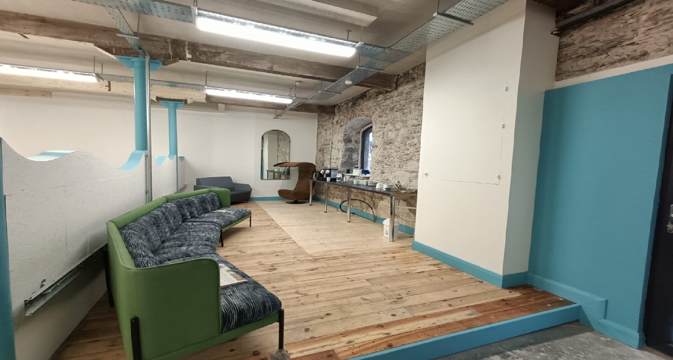 Pusat perniagaan Connell Street 2_12-23 Sewa pejabat Connell Street 2_12-23