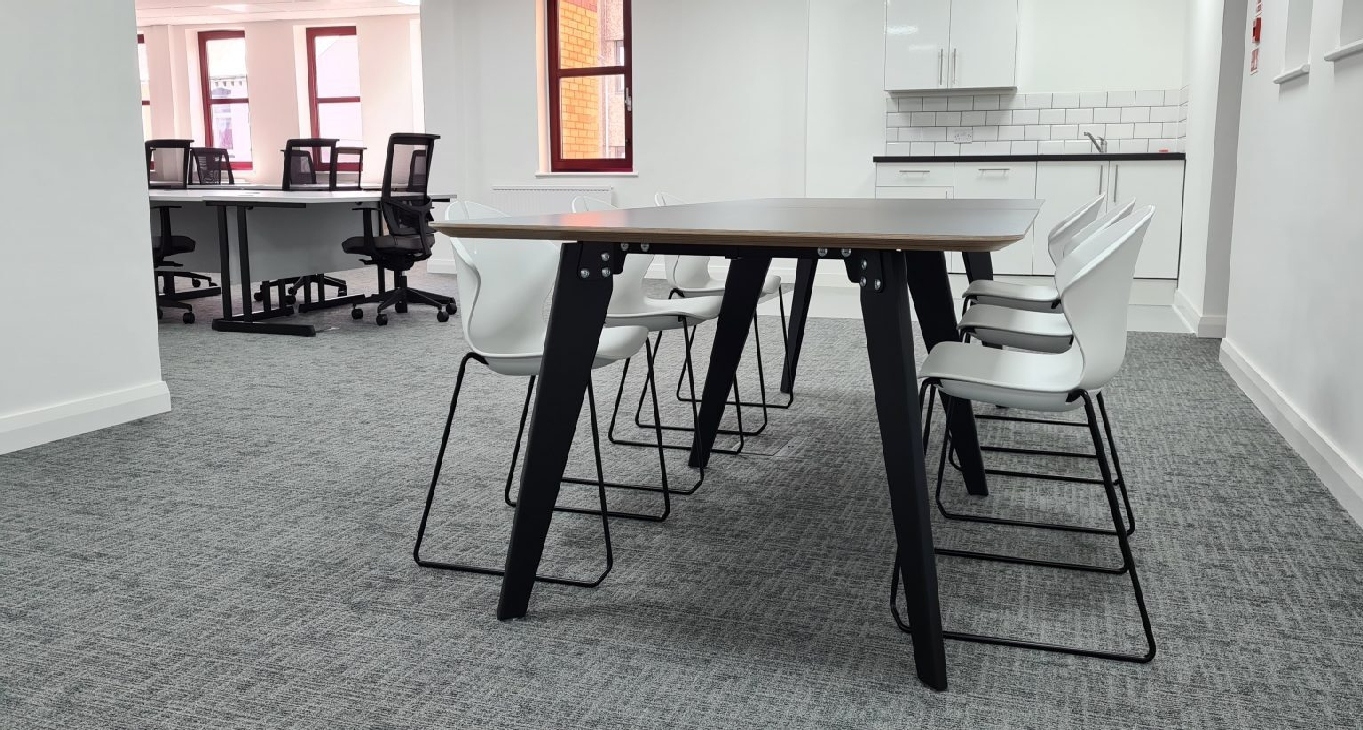 Rent office Cowbridge Road East 20 — photo 9