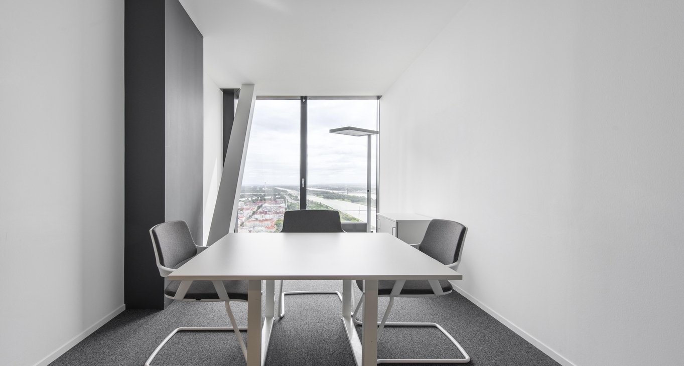 Rent office DC Tower — photo 4