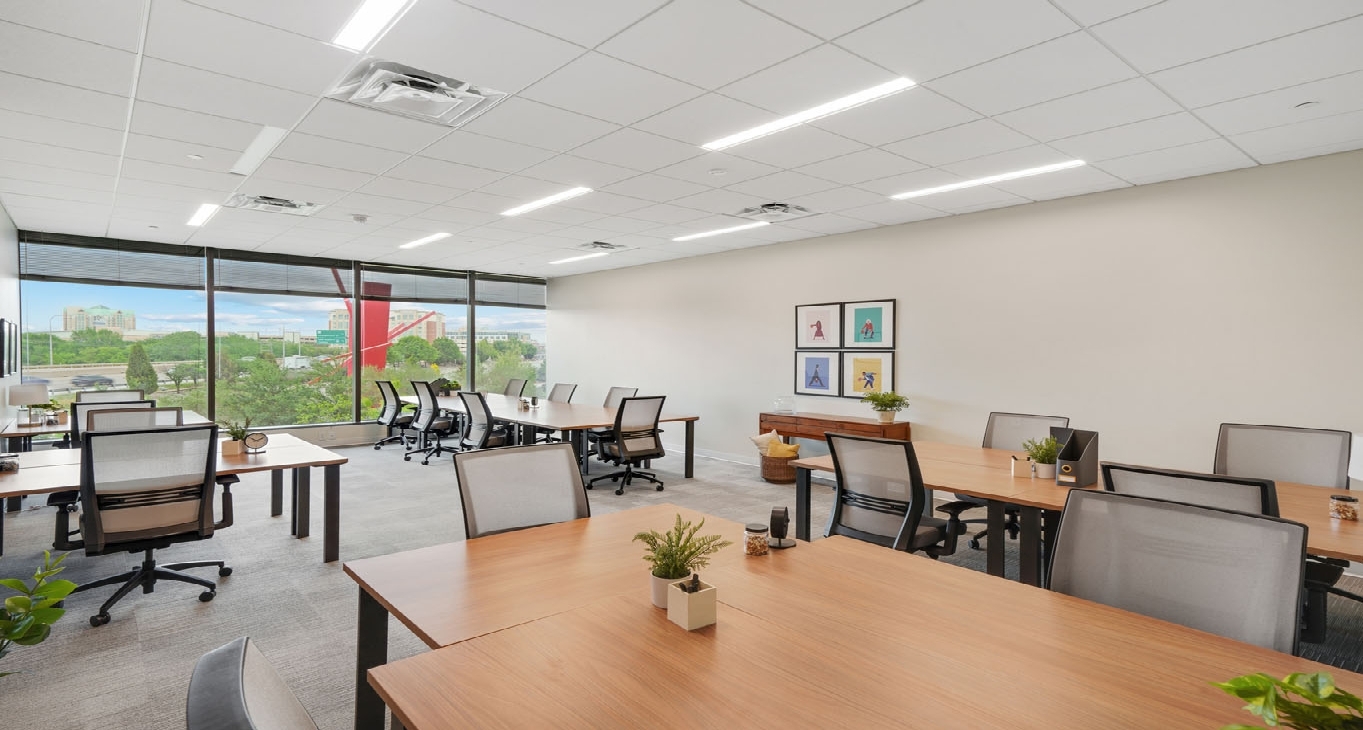 Pusat perniagaan Dallas Parkway 3201_8-8 Sewa pejabat Dallas Parkway 3201_8-8