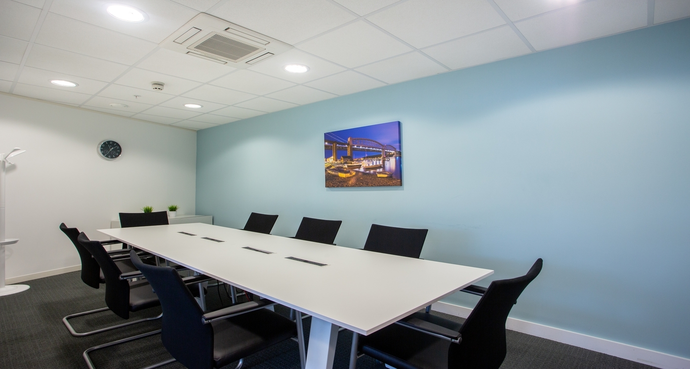 Rent office Drake Circus — photo 3