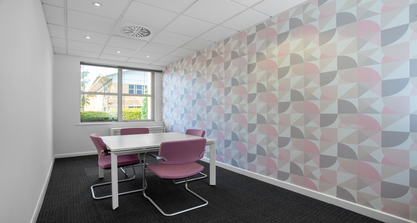 Rent office East Midlands Airport — photo 5