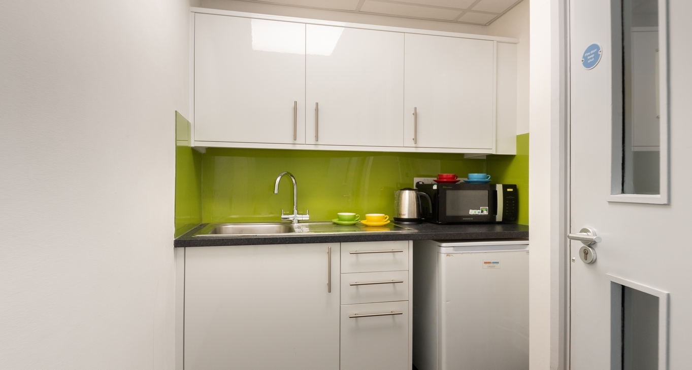 Rent office East Portway Business Park — photo 6
