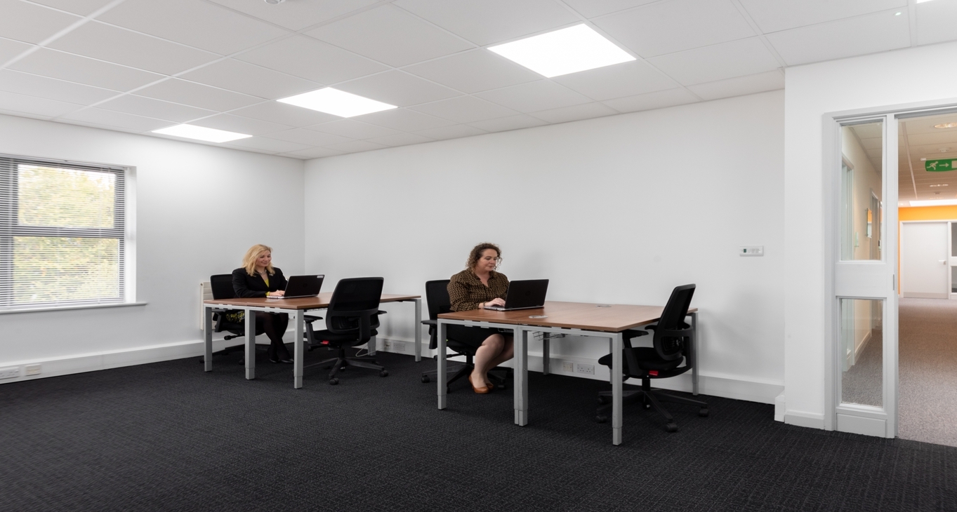 Rent office East Portway Business Park — photo 9