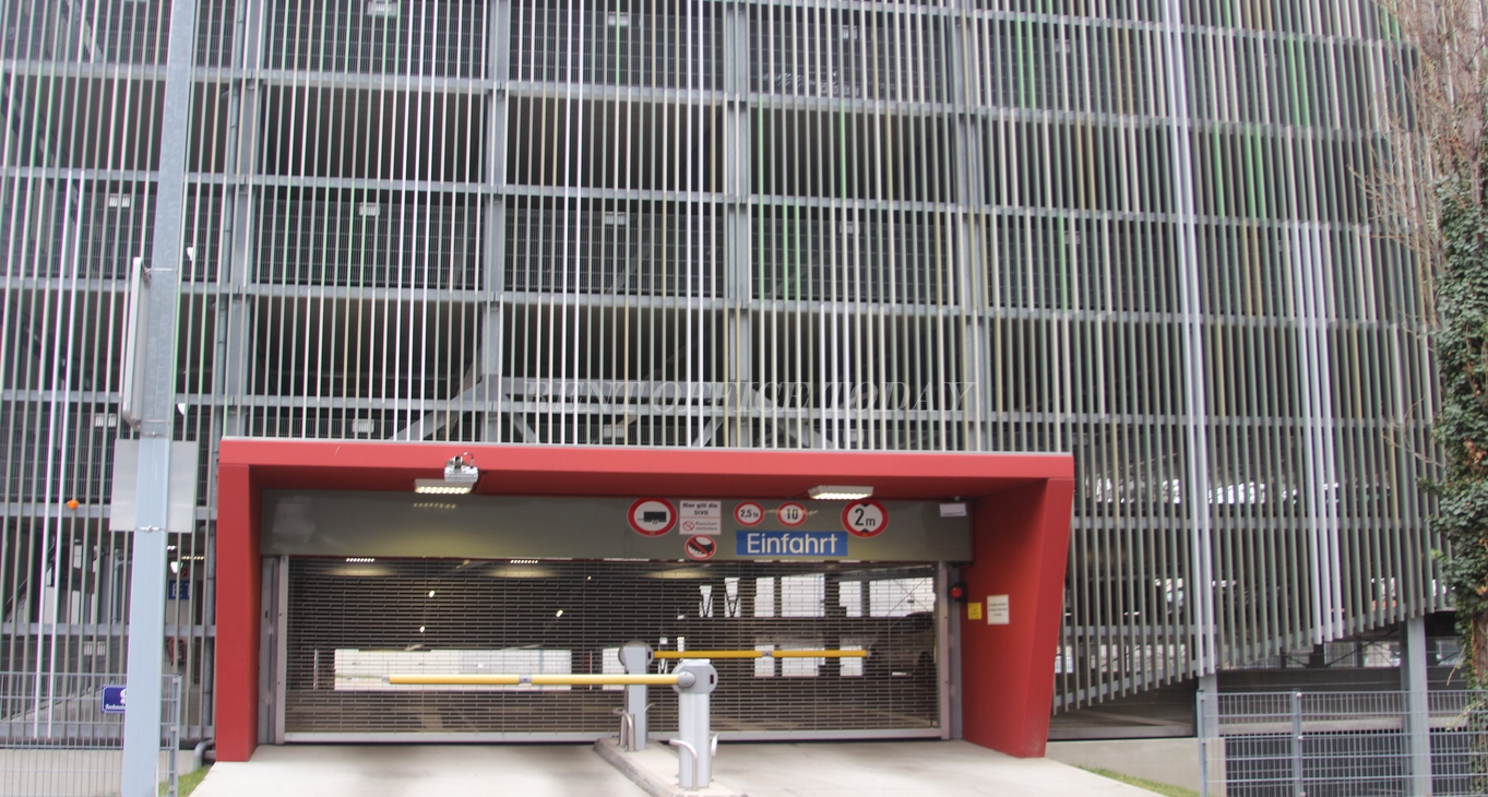 Rent office Evroplaza, Phase 5 — photo 1