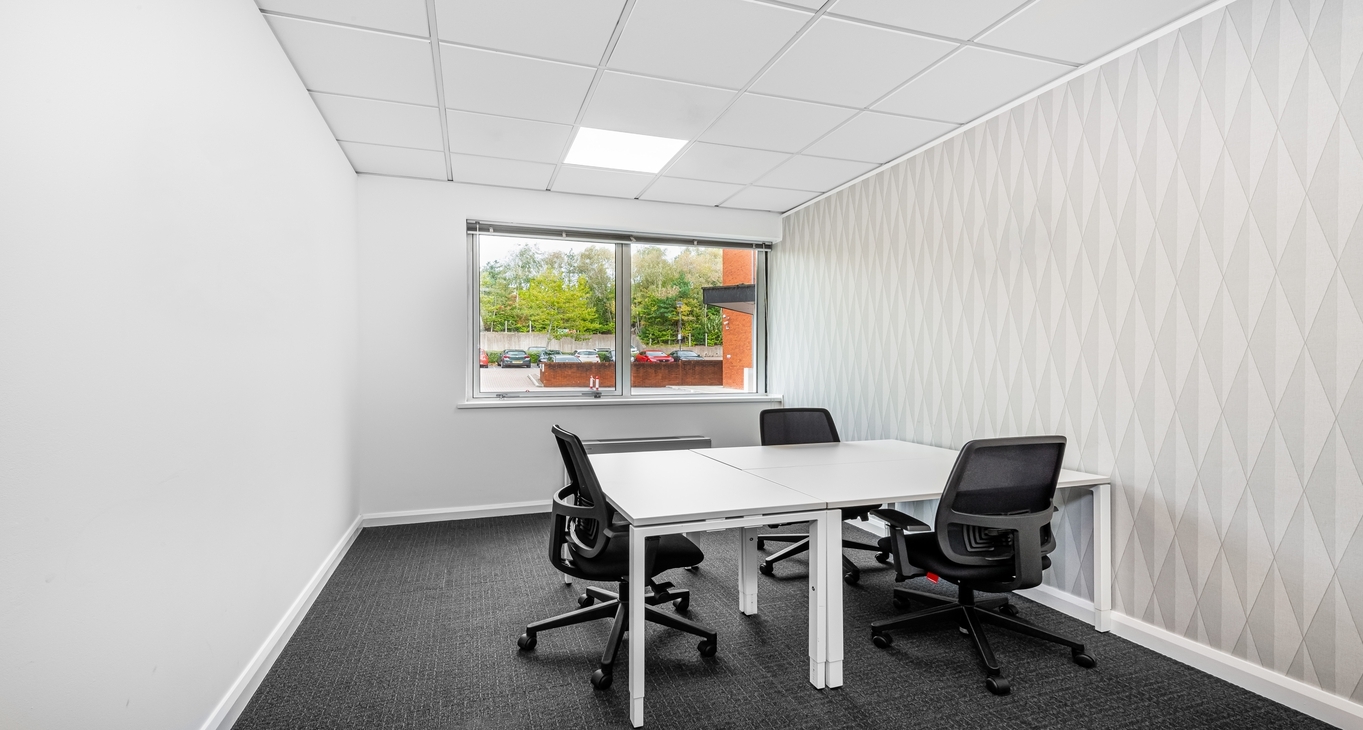 Sewa pejabat Exeter Business Park_5-5