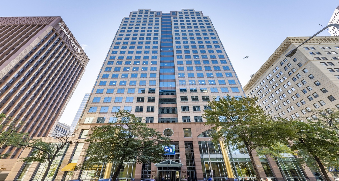 Sewa pejabat Fifth Third Center_9-9