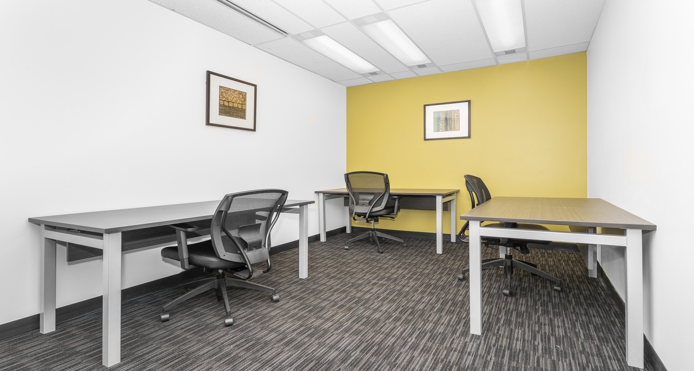 Sewa pejabat First Edmonton Place_5-5