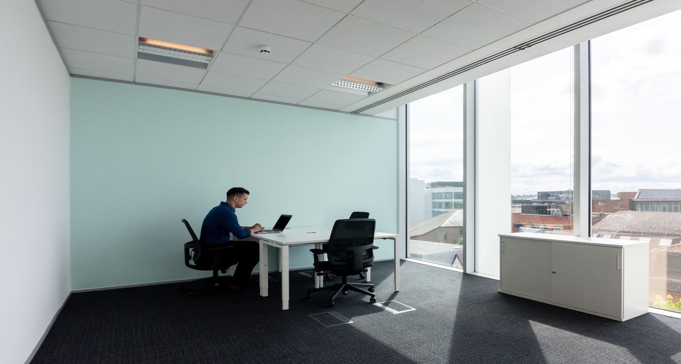Rent office Forbury Square — photo 5