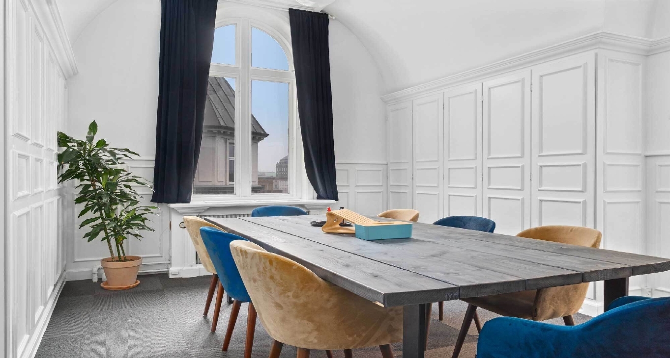 Rent office Frederiksholms Kanal 4 — photo 3