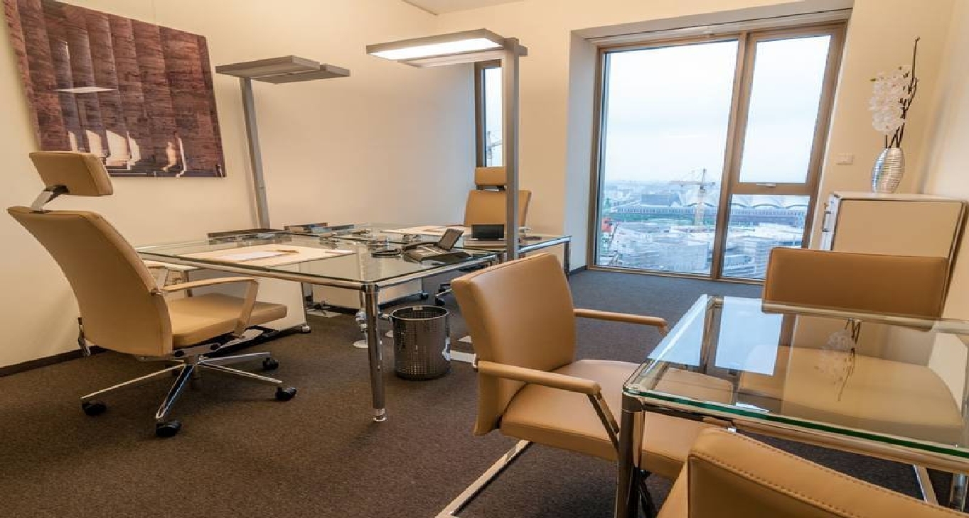 Business center Friedrich-Ebert-Anlage Rent office Friedrich-Ebert-Anlage — photo 10