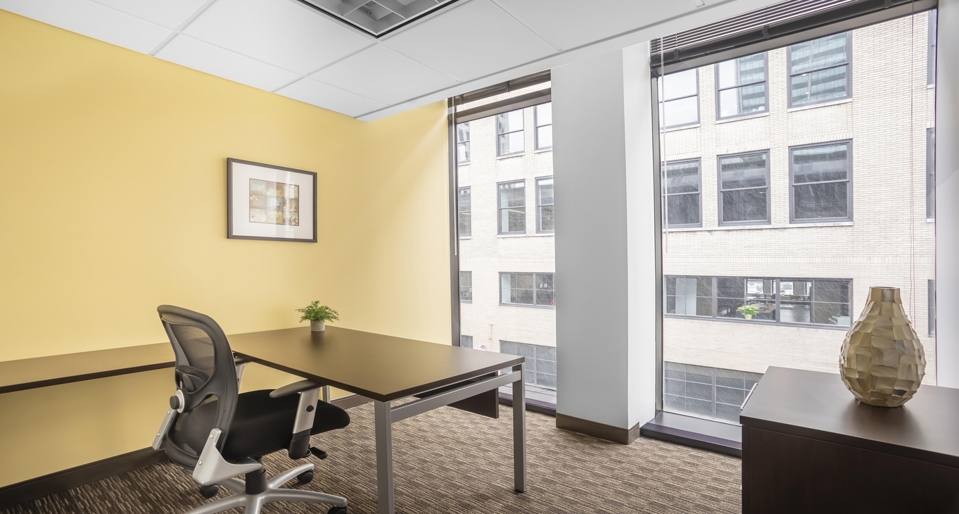 Galleria at PNC Plaza, 20 South Third Street, Columbus, OH 43215 — office space for rent, photo 3