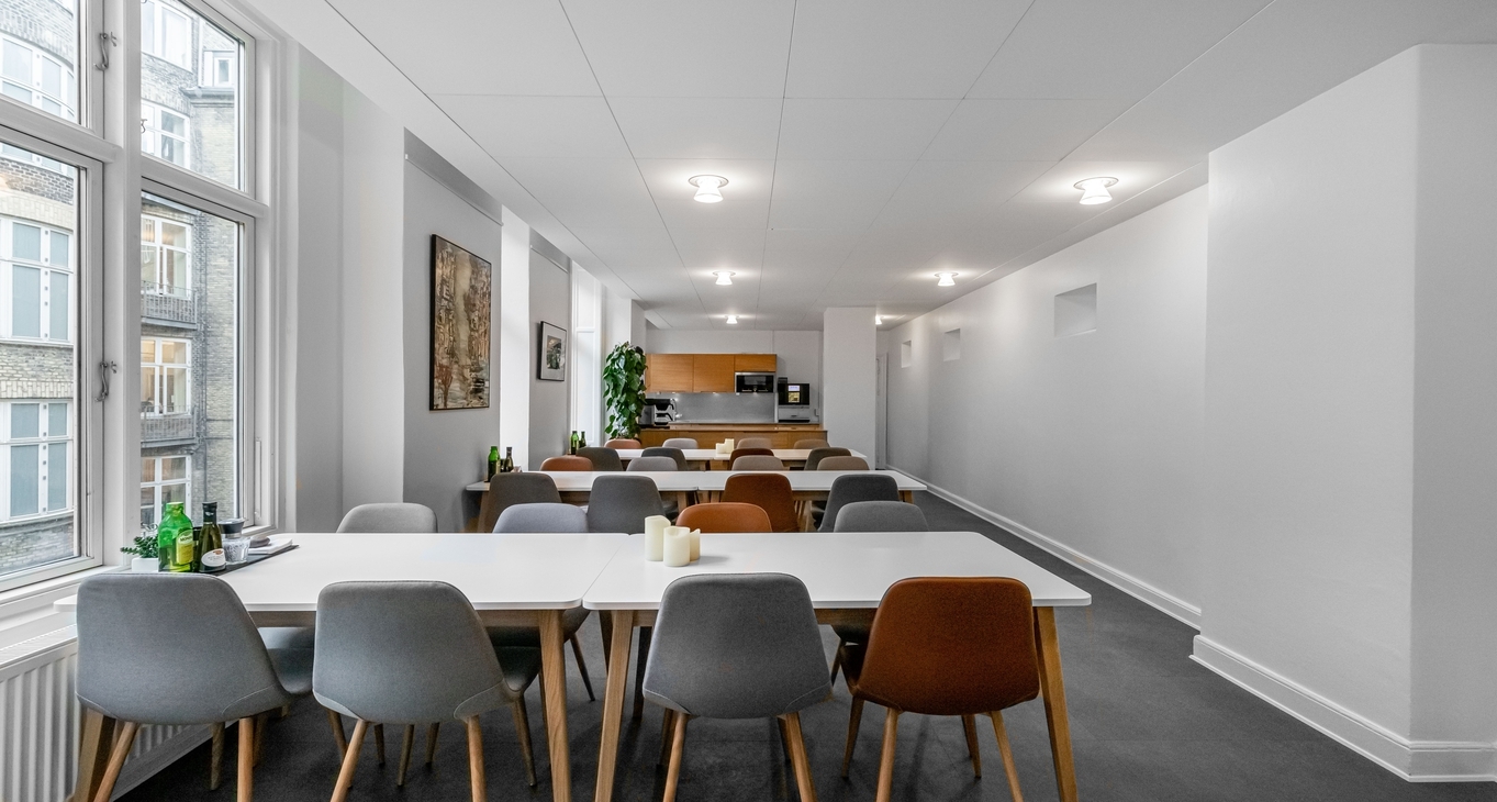 Rent office Gammel Kongevej 1 — photo 5