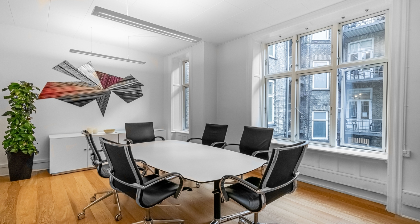 Rent office Gammel Kongevej 1 — photo 6